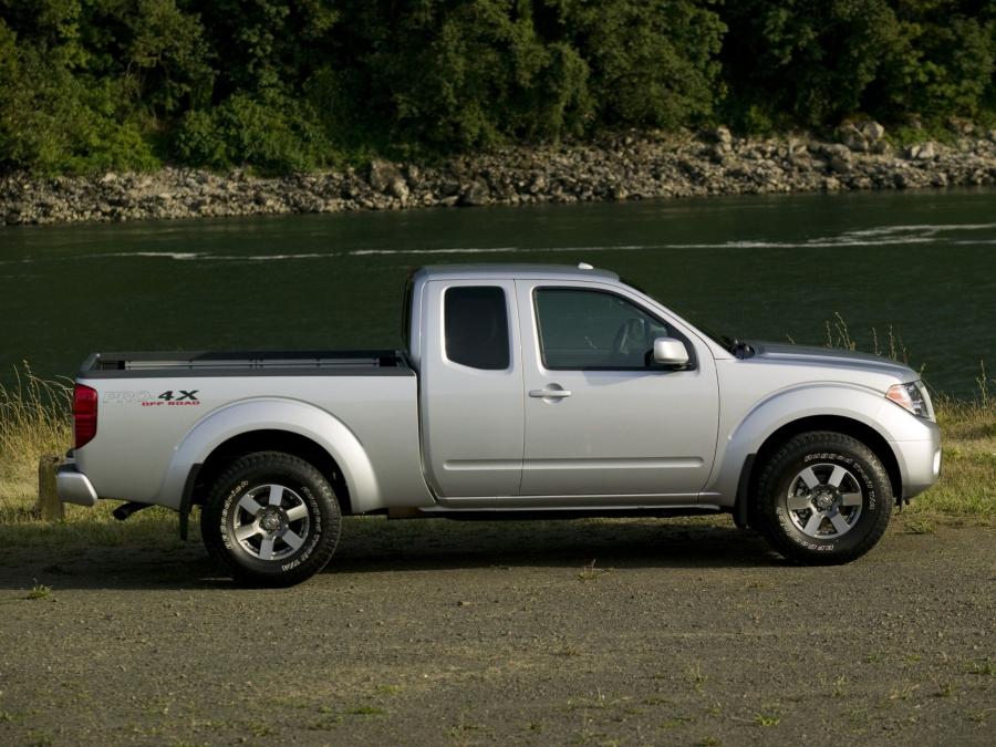  Nissan Frontier Pro-4X King Cab (D40) 2012 года  (NA) (фото 13 из 24)